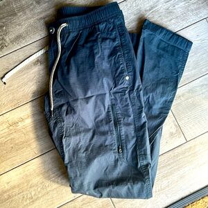 Men’s Vuori Canvas Jogger Pants (Med/Large)